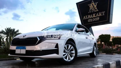 Skoda Octavia 2025 White Used for Sale - 1