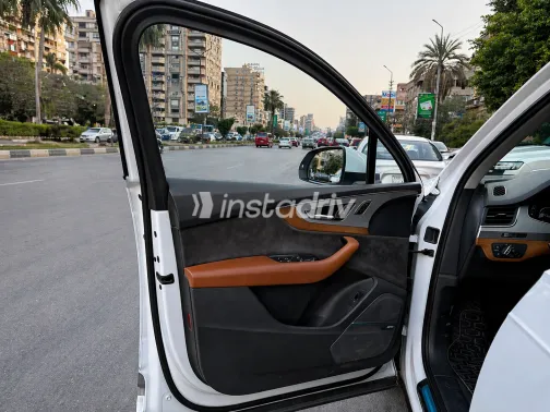 اودي Q7 2019 أبيض مستعملة للبيع - 2