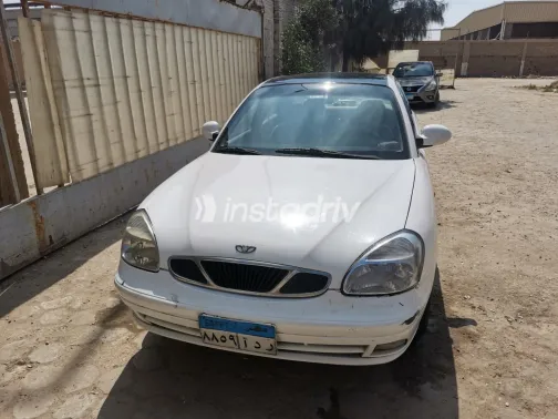 Daewoo Nubira 2000 White Used for Sale - 4