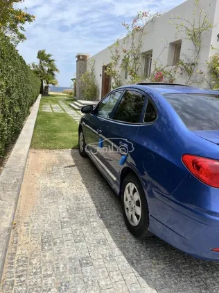 Hyundai Elantra HD 2021 White Used for Sale