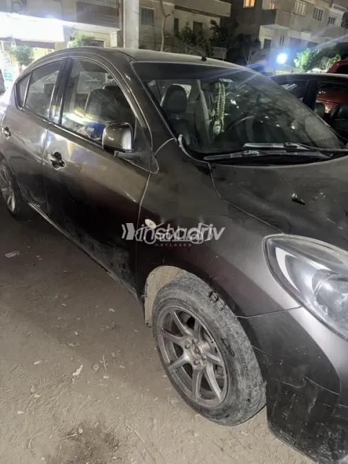Nissan Sunny 2014 Gray Used for Sale - 1