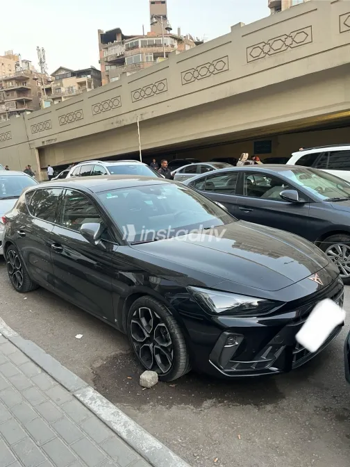 Cupra Leon 2025 White Used for Sale - 3