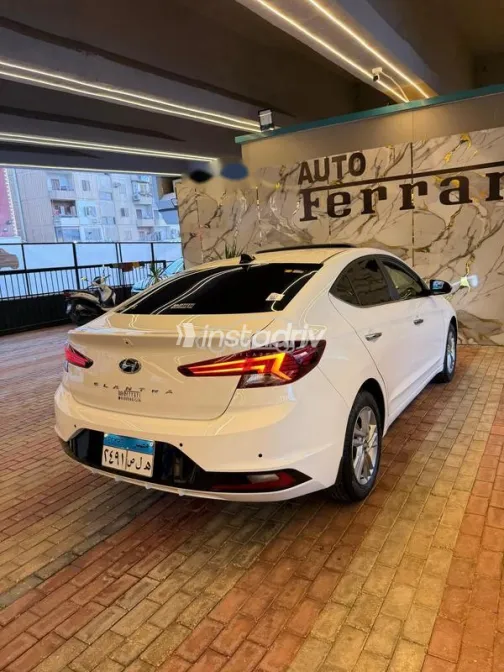 Hyundai Elantra 2026 White Used for Sale - 6