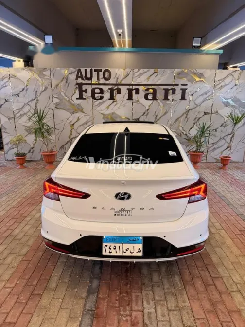 Hyundai Elantra 2026 White Used for Sale - 8