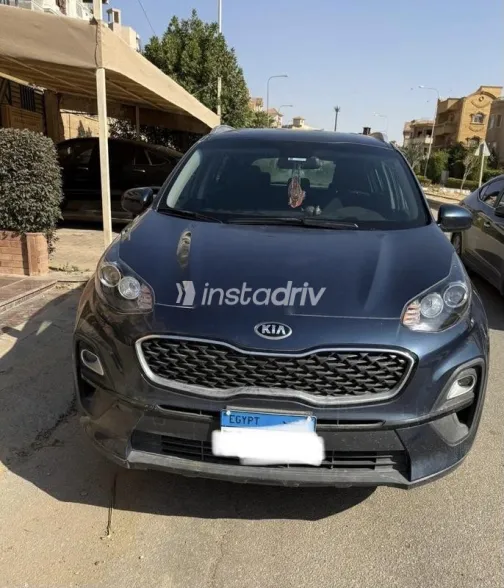 Kia Sportage 2021 White Used for Sale - 1
