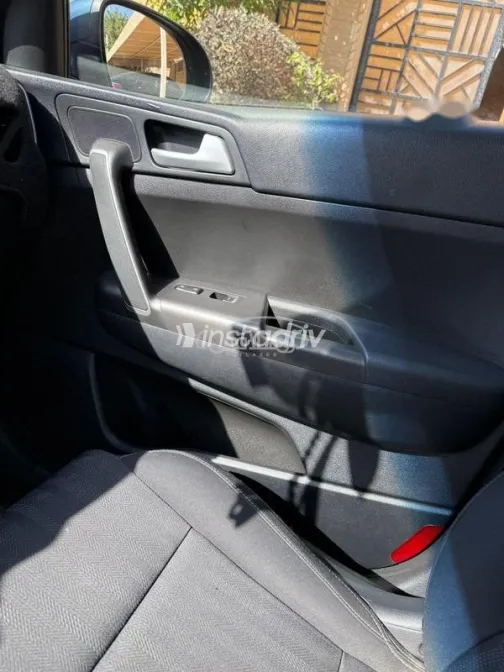 Kia Sportage 2021 White Used for Sale - 7