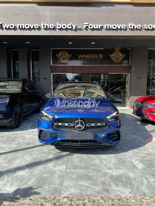 Mercedes GLA 200 2025 Dark Blue Used for Sale - 3