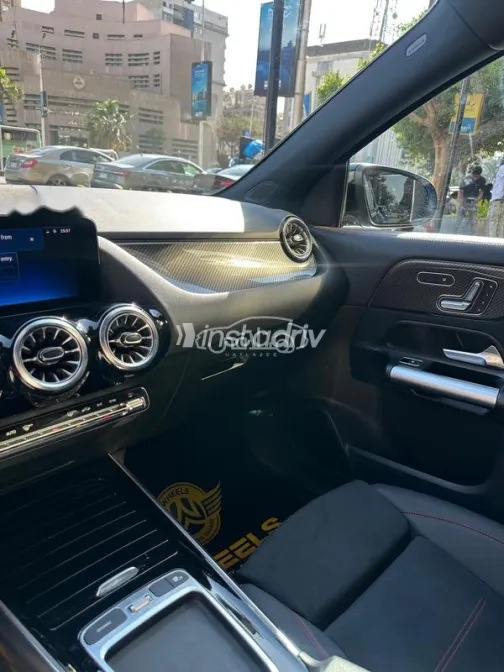 Mercedes GLA 200 2025 Dark Blue Used for Sale - 10