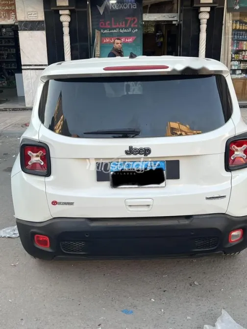 Jeep Renegade 2020 White Used for Sale - 3