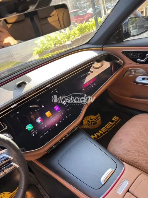 Mercedes E 200 2026 Black Used for Sale - 7