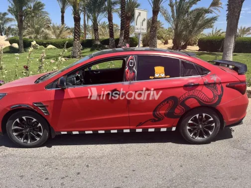 شيرى اريزو 5 2021 أحمر غامق مستعملة للبيع - 1