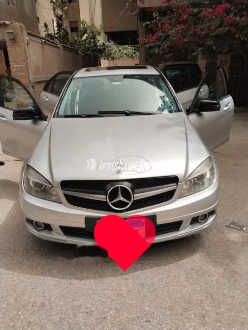 مرسيدس C 250 2011 فضي مستعملة للبيع - 1