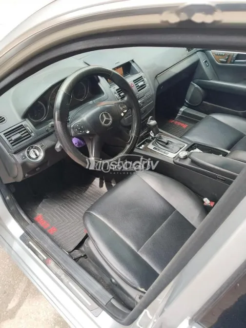 مرسيدس C 250 2011 فضي مستعملة للبيع - 3