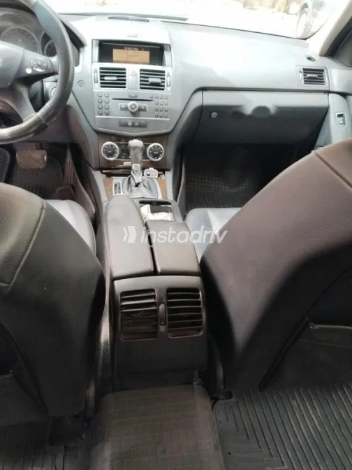 مرسيدس C 250 2011 فضي مستعملة للبيع - 4