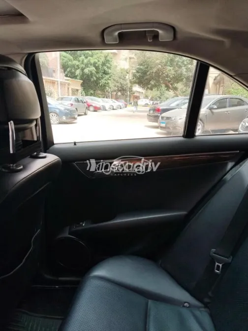 مرسيدس C 250 2011 فضي مستعملة للبيع - 8