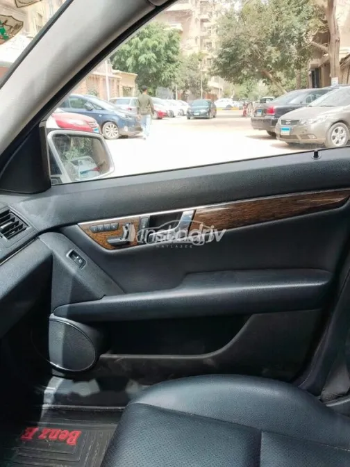 مرسيدس C 250 2011 فضي مستعملة للبيع - 9