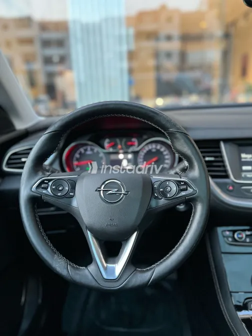 Opel Grandland 2019 White Used for Sale - 7