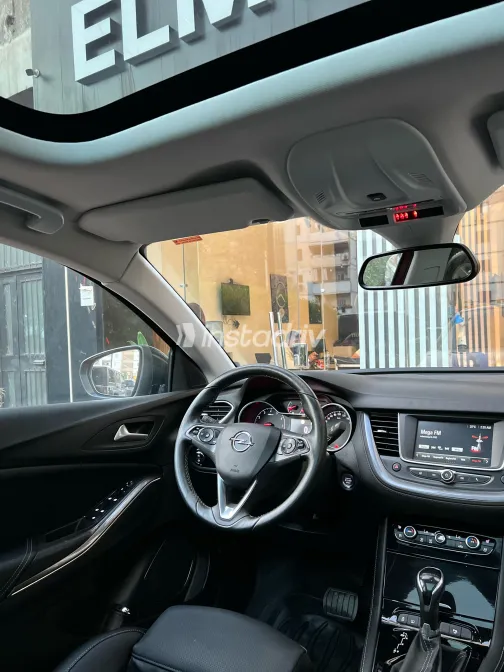 Opel Grandland 2019 White Used for Sale - 9