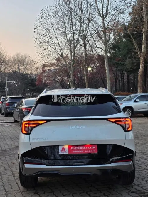 Kia Sportage 2025 White Used for Sale - 5
