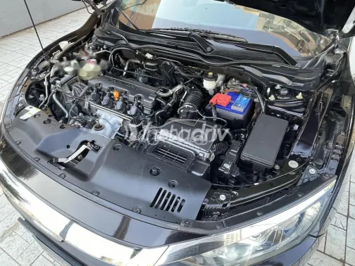 Honda Civic 2017 White Used for Sale - 4