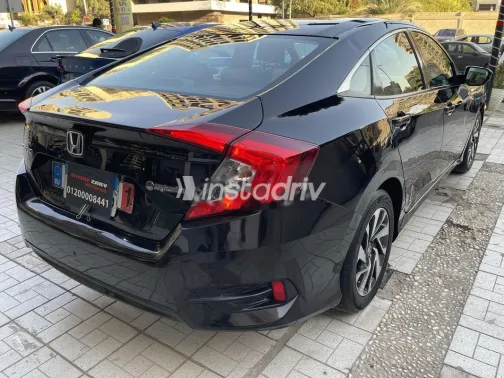 Honda Civic 2017 White Used for Sale - 7