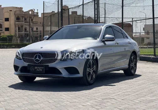 مرسيدس C 180 2020 فضي مستعملة للبيع - 1