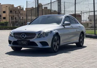 مرسيدس C 180 2020 فضي مستعملة للبيع