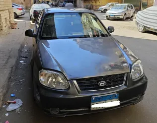 هيونداي فيرنا 2010 رمادي مستعملة للبيع
