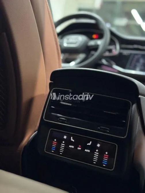 Audi Q7 2019 Dark Blue Used for Sale - 9