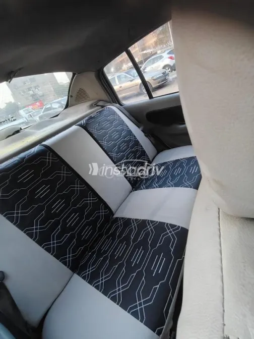 Renault Clio 2004 Silver Used for Sale - 7