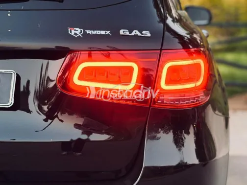 مرسيدس GLA 200 2022 أسود مستعملة للبيع - 7
