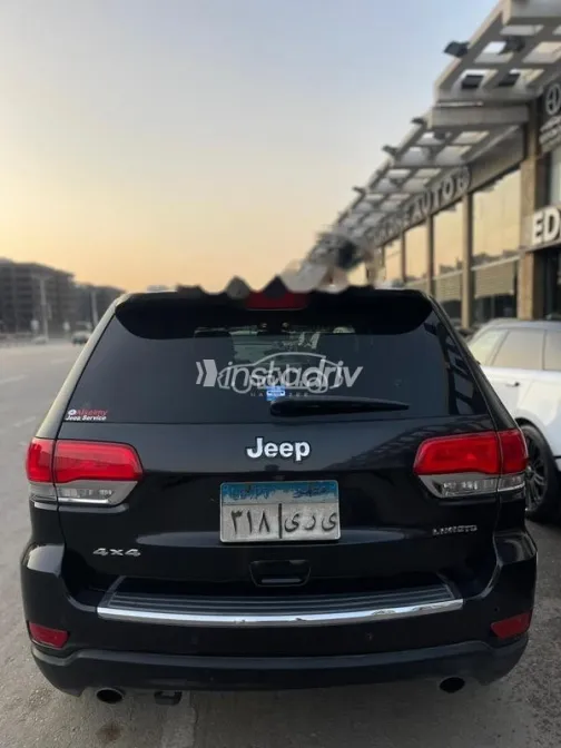Jeep Grand Cherokee 2016 White Used for Sale - 2