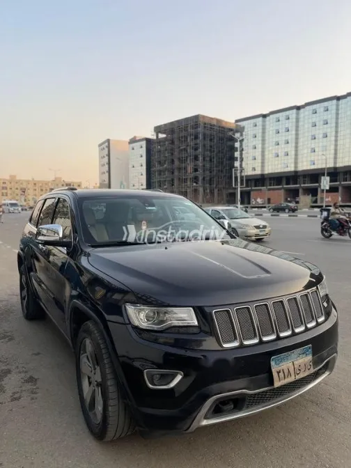 Jeep Grand Cherokee 2016 White Used for Sale - 3
