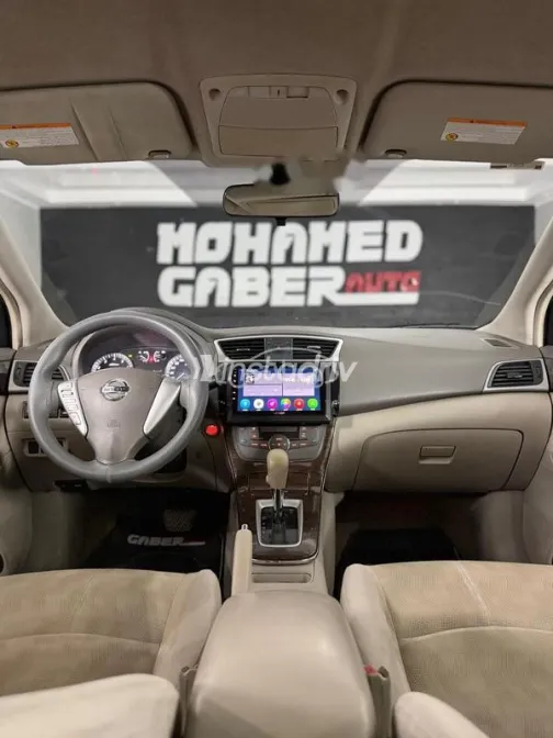 Nissan Sentra 2016 Gold Used for Sale - 4