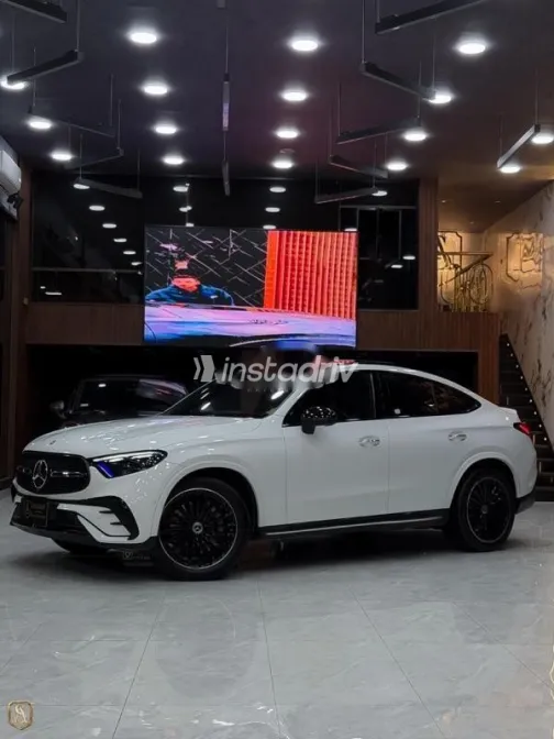Mercedes GLC 200 2024 White Used for Sale - 2