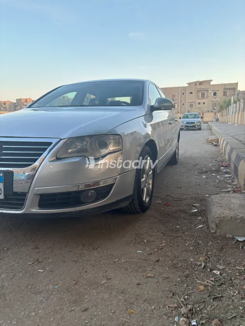 Volkswagen Passat 2006 White Used for Sale - 4