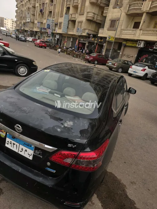 Nissan Sentra 2017 White Used for Sale - 1