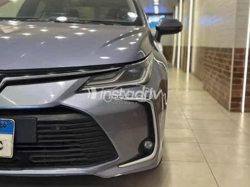 Toyota Corolla 2019 Gray Used for Sale - 9
