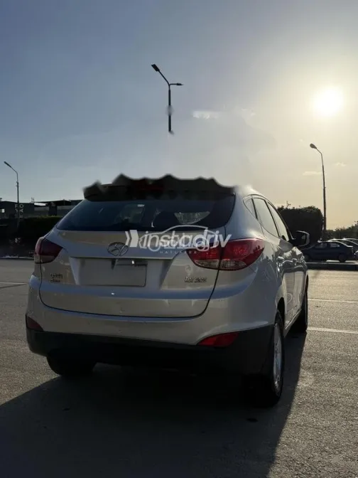 Hyundai IX 35 2013 Silver Used for Sale - 8
