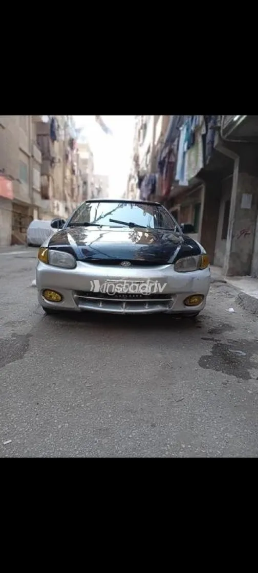 Hyundai Accent 2006 Silver Used for Sale - 1