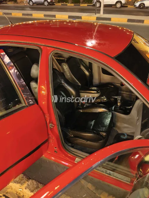 سكودا اوكتافيا 2000 أبيض مستعملة للبيع - 4