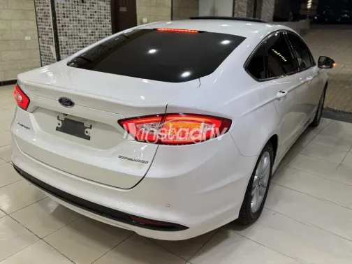 Ford Fusion 2016 White Used for Sale - 8