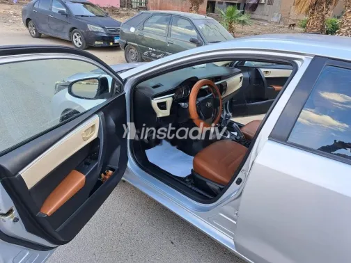 Toyota Corolla 2014 Silver Used for Sale - 5