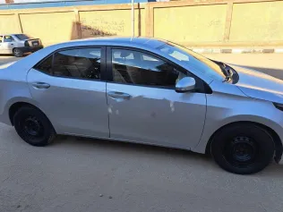 Toyota Corolla 2014 Silver Used for Sale