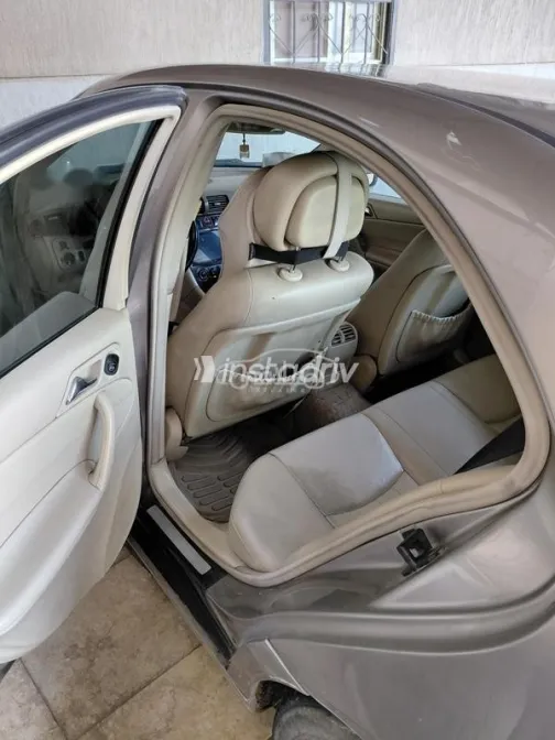 Mercedes C 180 2006 Gold Used for Sale - 6