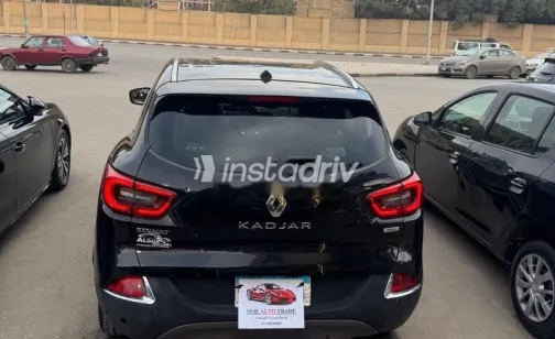 رينو كادجار 2019 أسود مستعملة للبيع - 4