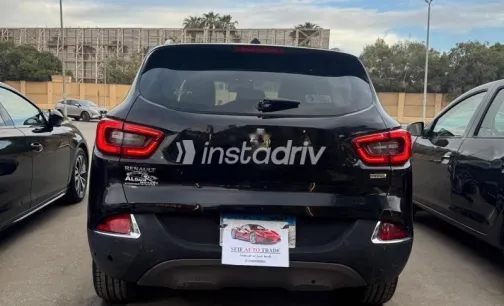رينو كادجار 2019 أسود مستعملة للبيع - 5
