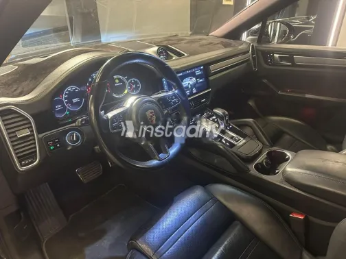 Porsche Cayenne S 2021 Black Used for Sale - 5