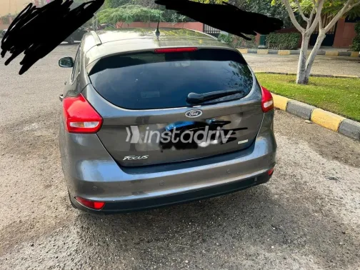 Ford Focus 2017 White Used for Sale - 5