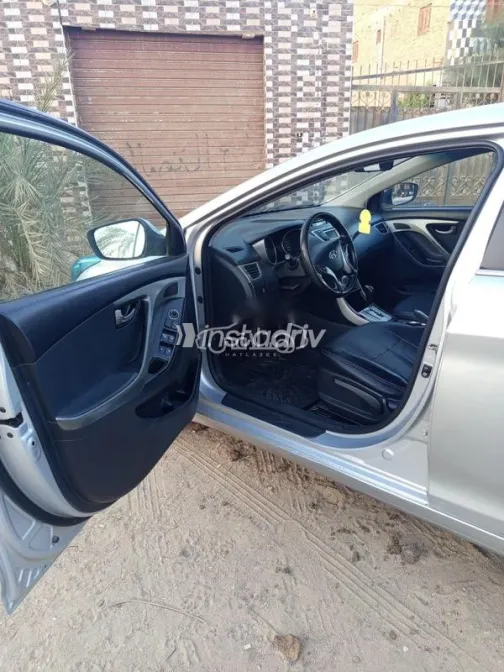 Hyundai Elantra AD 2012 Dark Gray Used for Sale - 1
